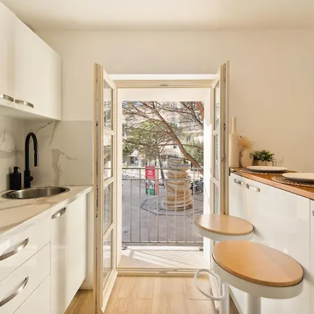 Charming - 2bd 4p - Center Of St Tropez Apartment